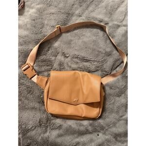 Freshly Picked Classic Park Pack Bag Purse Fanny Pack Or Crossbody Butterscotch